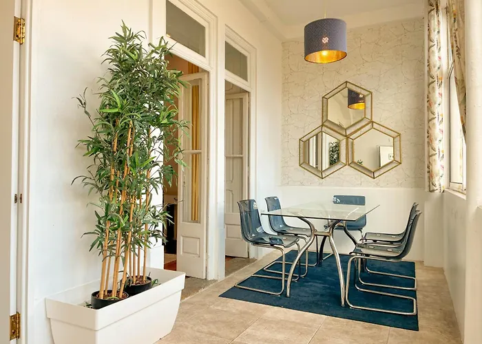 Downtown 7 Bedroom - Liberdade Apartamento