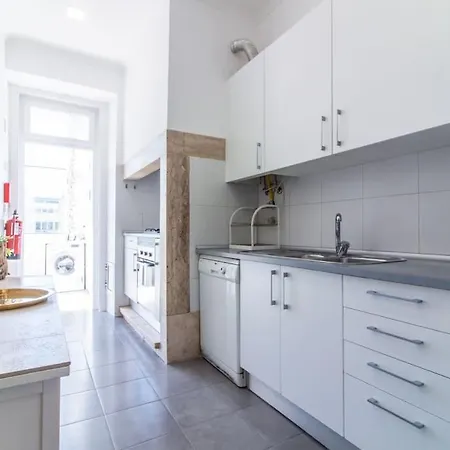 Downtown 7 Bedroom - Liberdade Apartment Lisbon