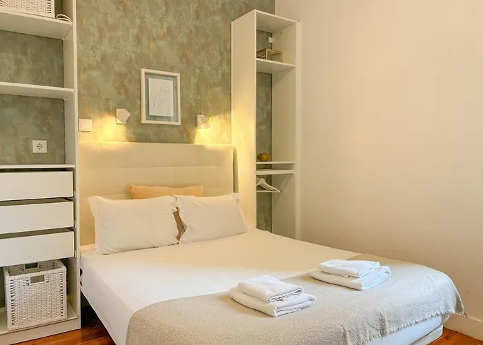 Downtown 7 Bedroom - Liberdade Διαμέρισμα